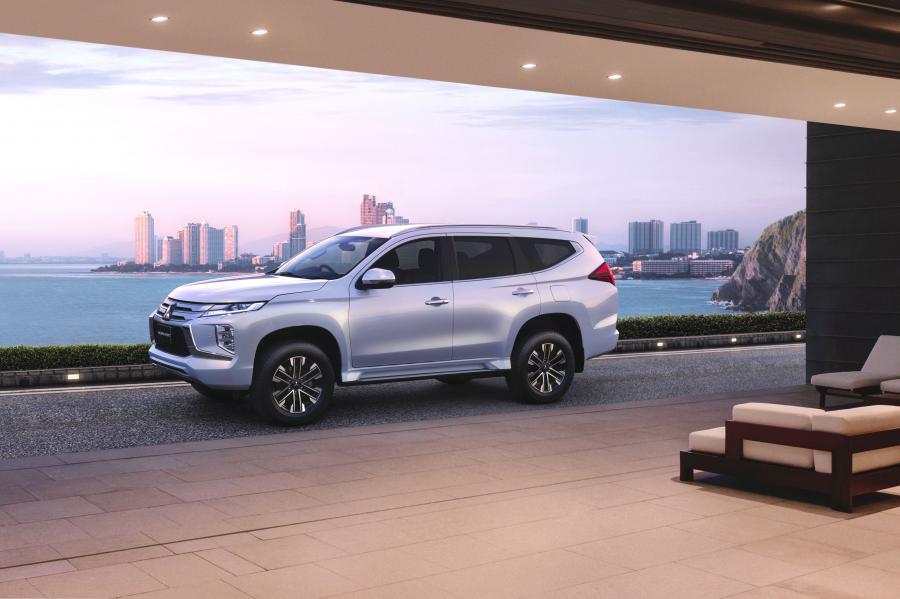  Mitsubishi Pajero Sport 2019 года  (TH) (фото 24 из 40)